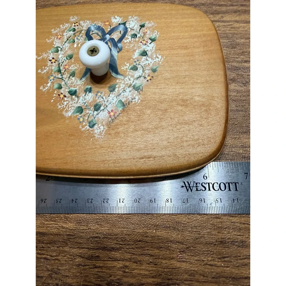 Robinwood Handcrafted Wooden Lid Hand Painted Heart Blue Bow 1994 Vintage